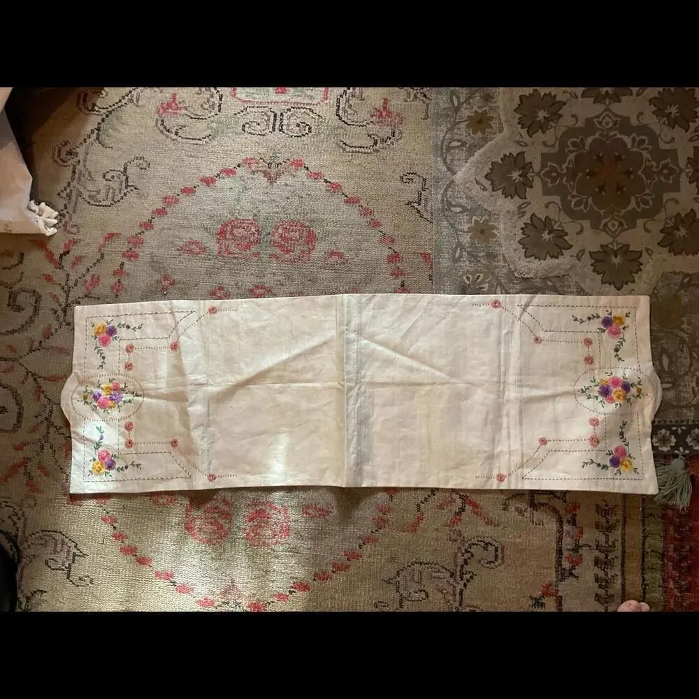 Vintage Hand-Embroidered Floral Table Runner